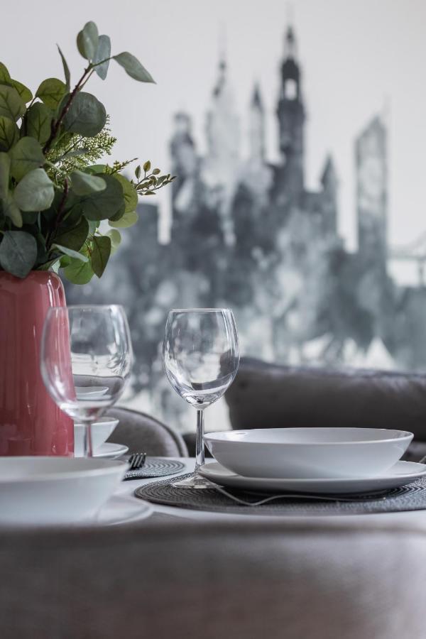 Apartment Lux Kosciuszki 39 With Parking, Gym, Sauna & Swimming Pool By Renters Prestige Krakow